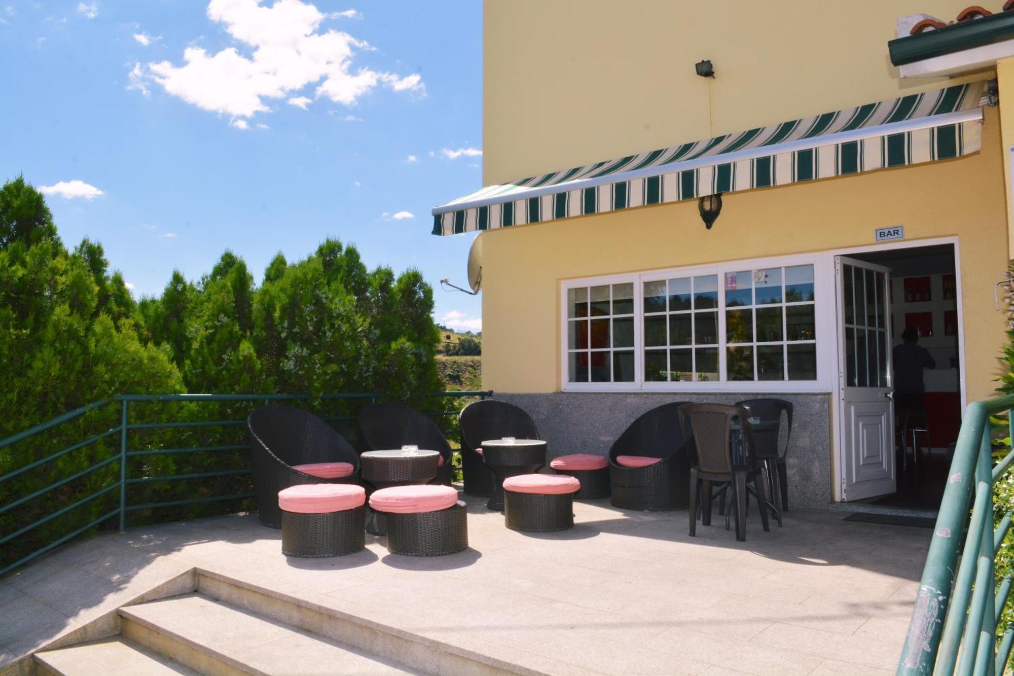 Ze Luis Hotel Chaves Exterior photo